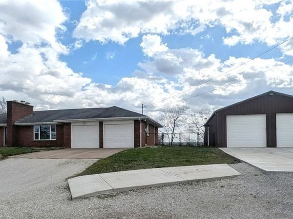 81 Mineral Heights Drive , Mineral Wells, WV 26150