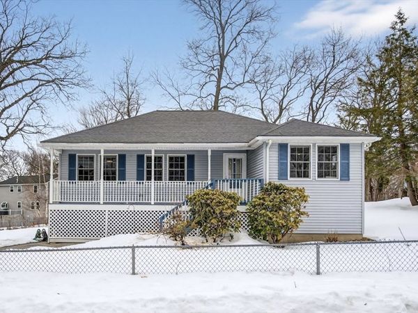 23 Cady St, Billerica, MA 01821