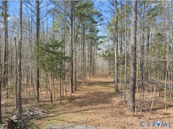 7200 Strath Road , Henrico, VA 23231