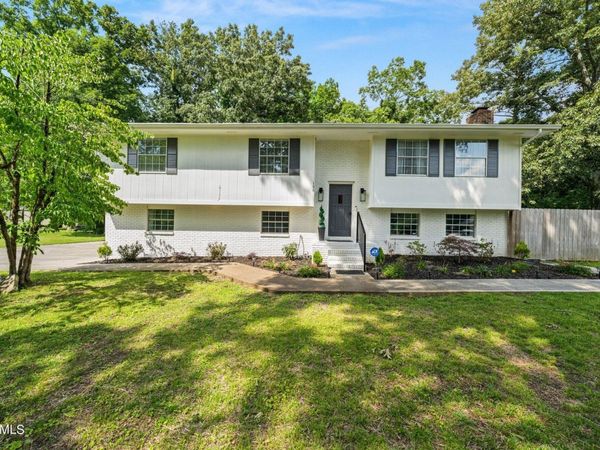 196 County Road 142 , Riceville, TN 37370