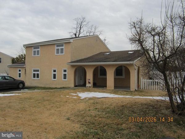 5800 GRISCOMB DRIVE, BENSALEM, PA 19020