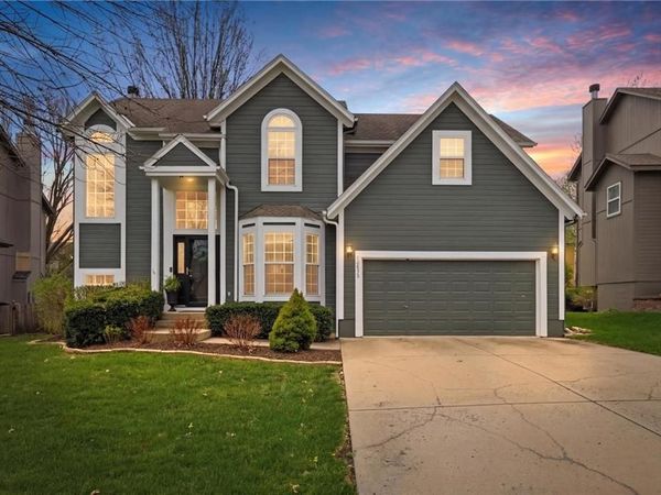 14573 W 152nd Street, Olathe, KS 66062