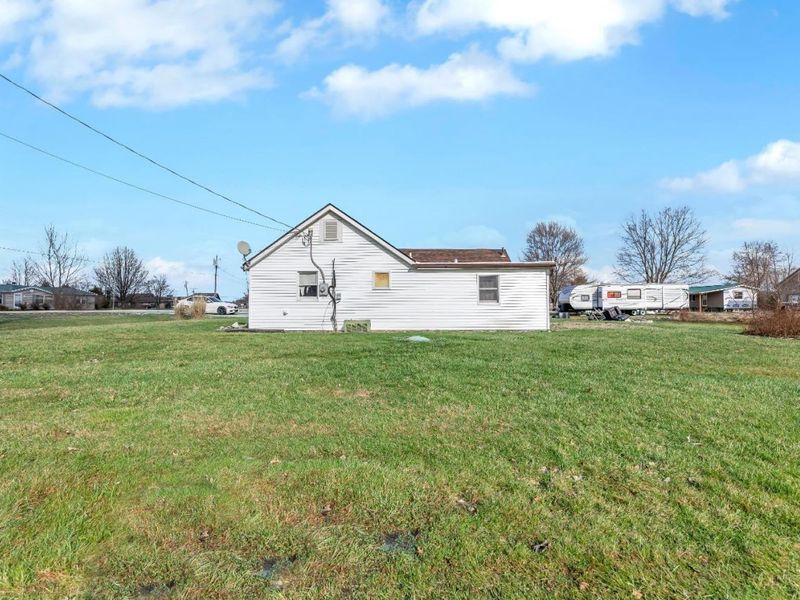 13080 State Route 774, Bethel, OH 45106 Photo 4