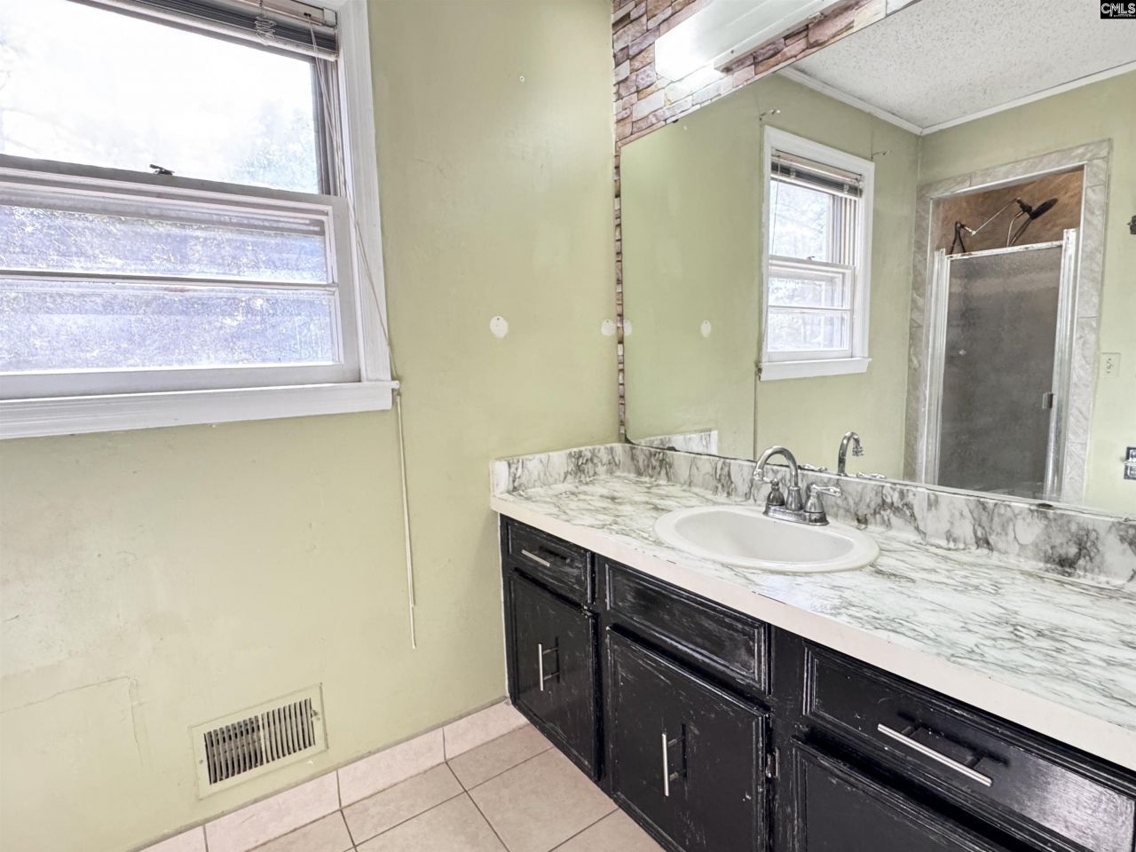 1616 Quail Valley Drive W Photo 18