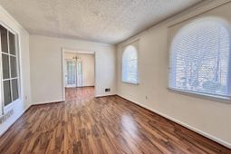 1616 Quail Valley Drive W photo 4