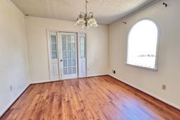 1616 Quail Valley Drive W photo 4