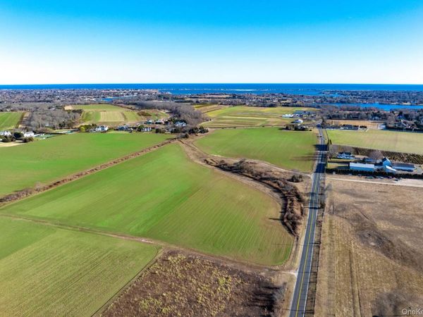 635-731 Deerfield Road , Water Mill, NY 11976