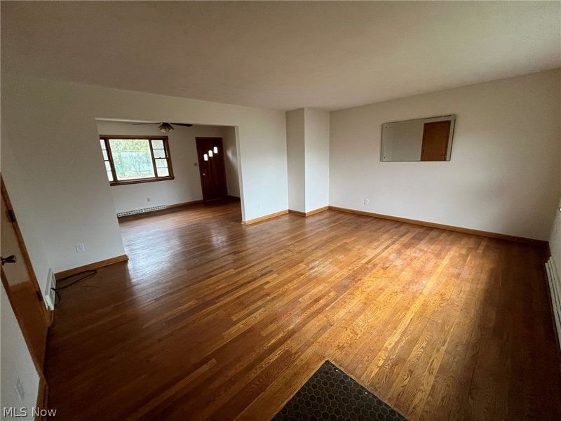 462 Moody Street , Akron, OH 44305 Photo 2