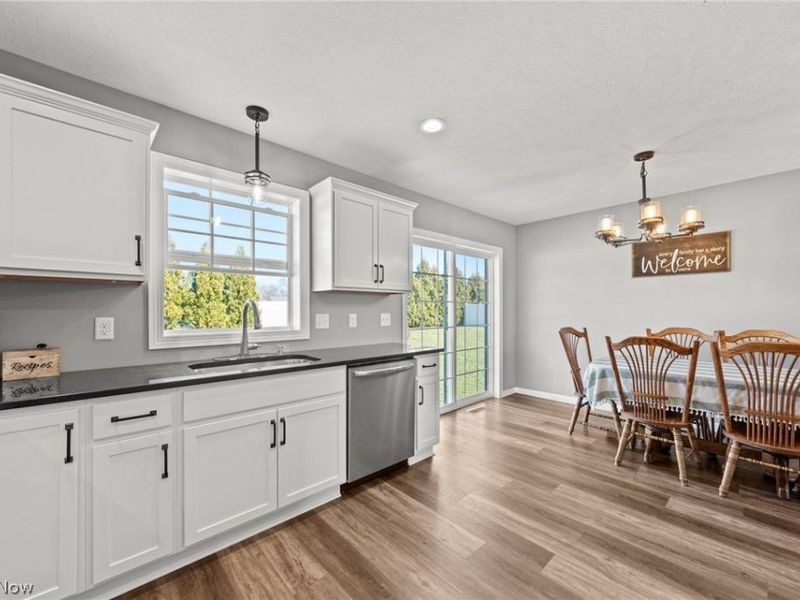 864 Liberty Court SW, Massillon, OH 44647 Photo 23