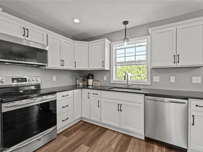 864 Liberty Court SW, Massillon, OH 44647 Photo 24