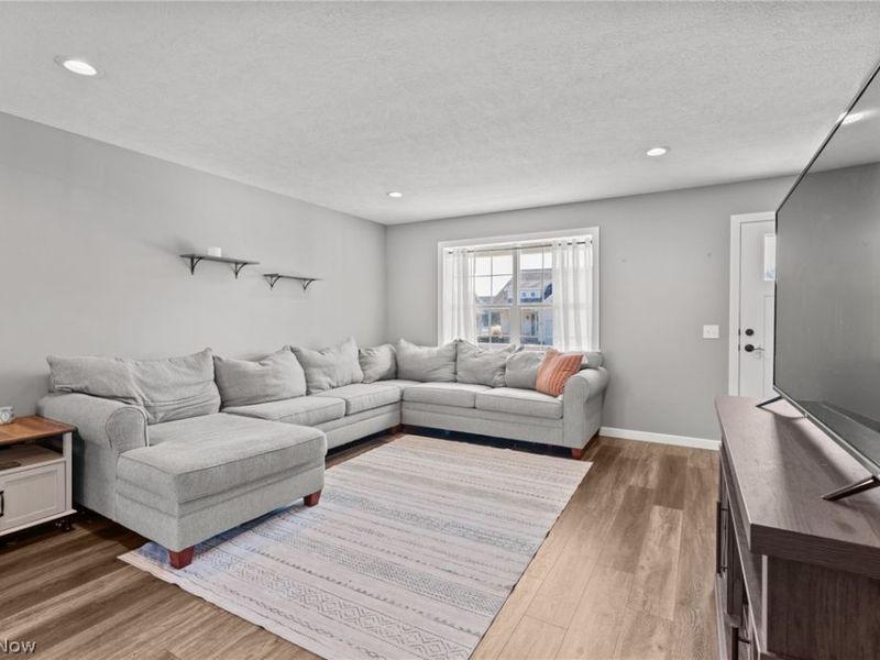 864 Liberty Court SW, Massillon, OH 44647 Photo 6