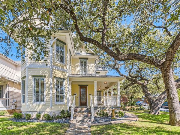 2390 W 8th ST , Austin, TX 78703