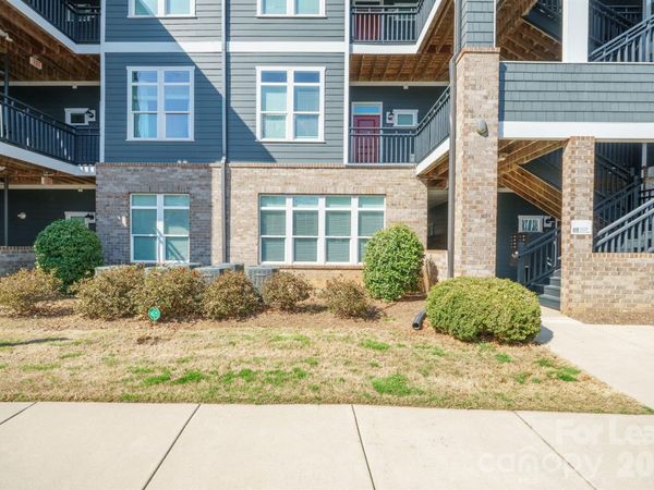 935 Mcalway Road, Charlotte, NC 28211