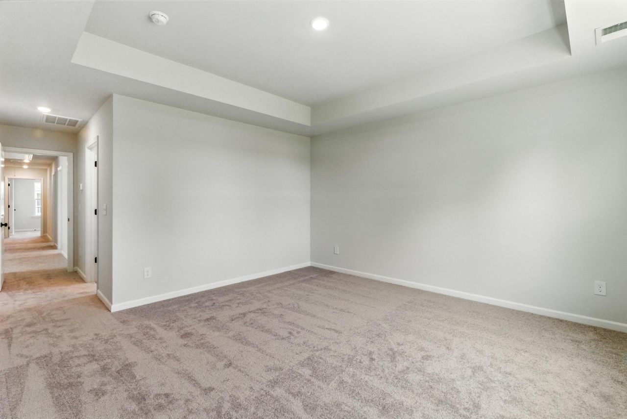 55 Crosswick Street Photo 24