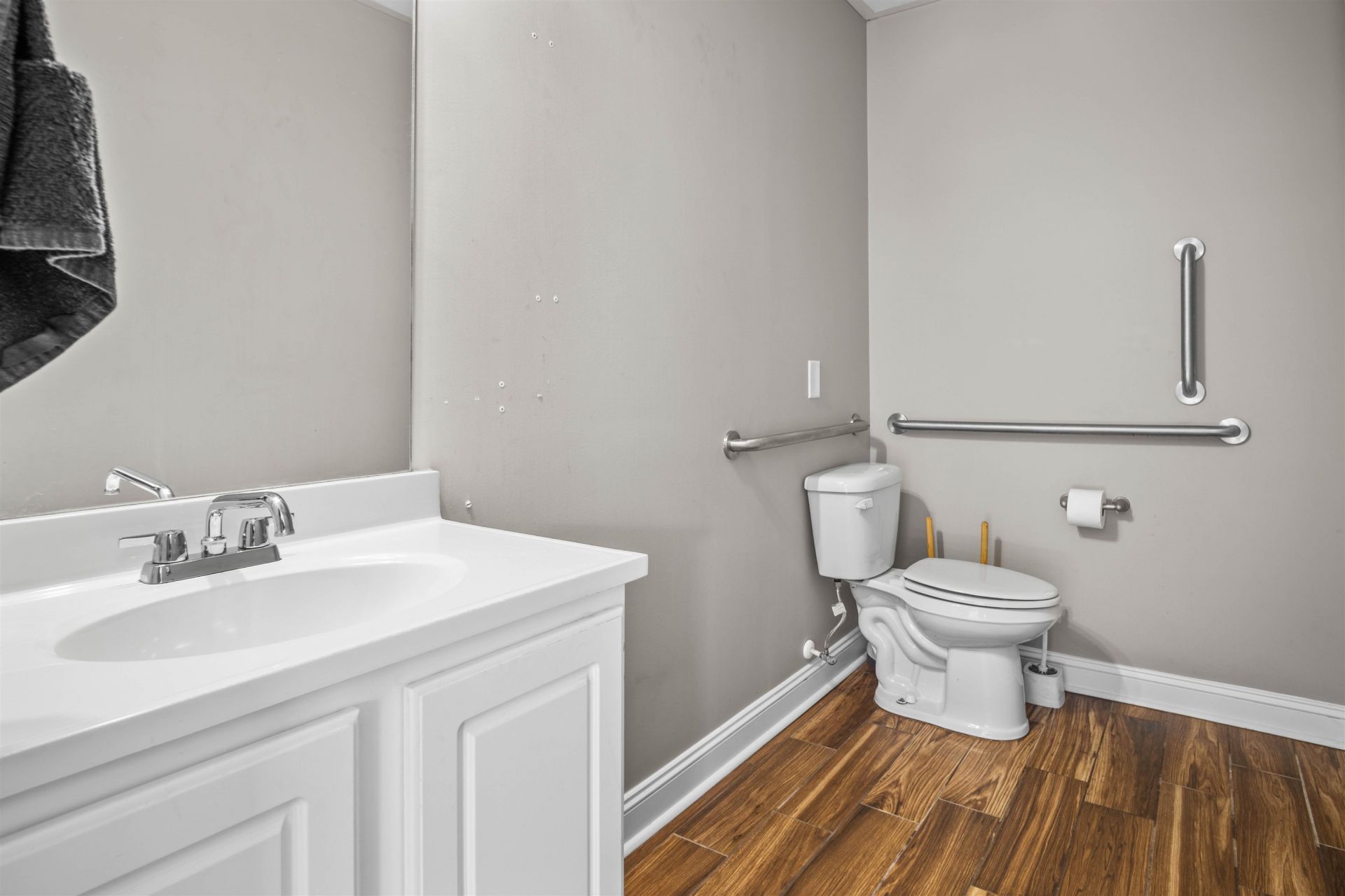 150 Sun Light Dr. Photo 19