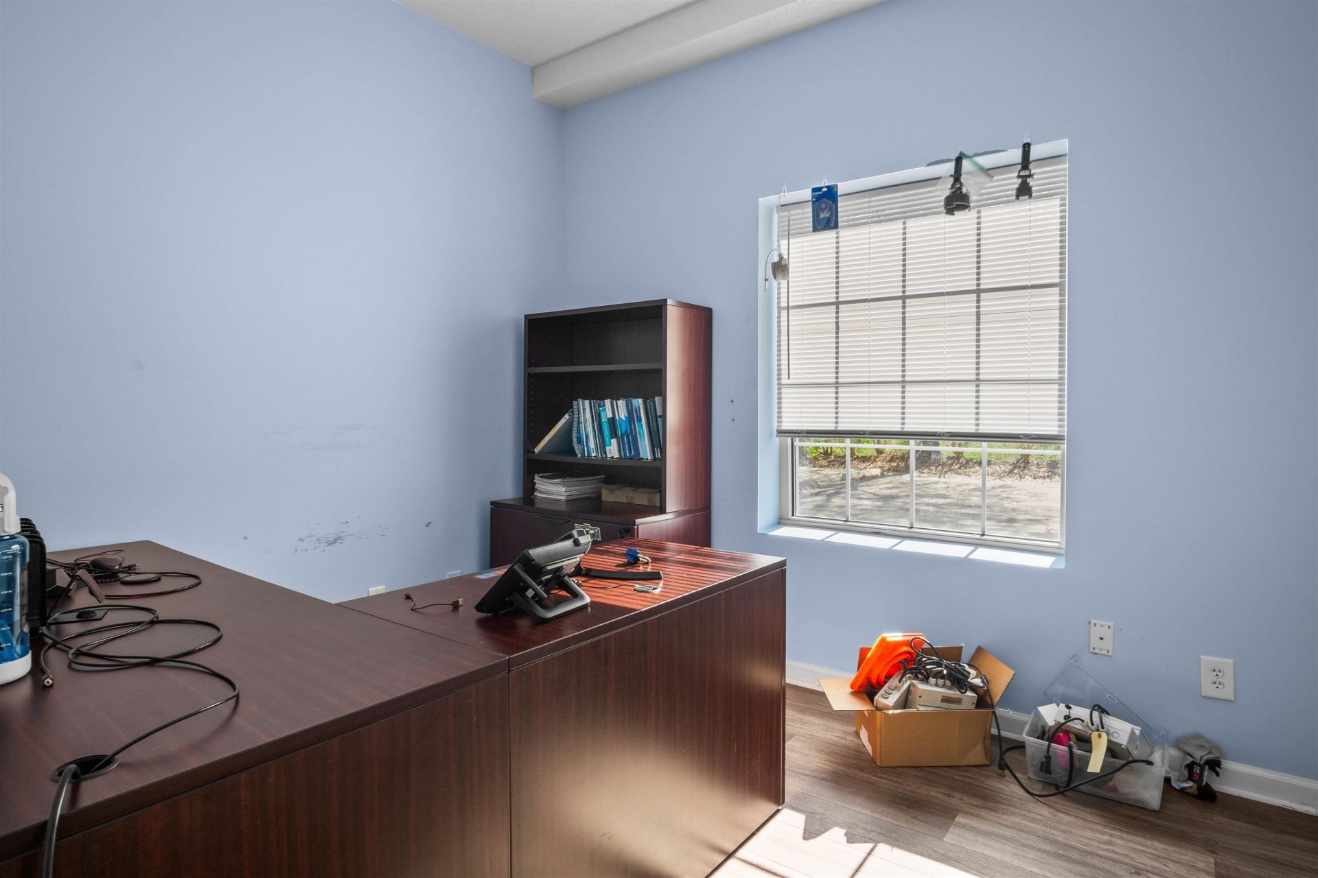 150 Sun Light Dr. Photo 6