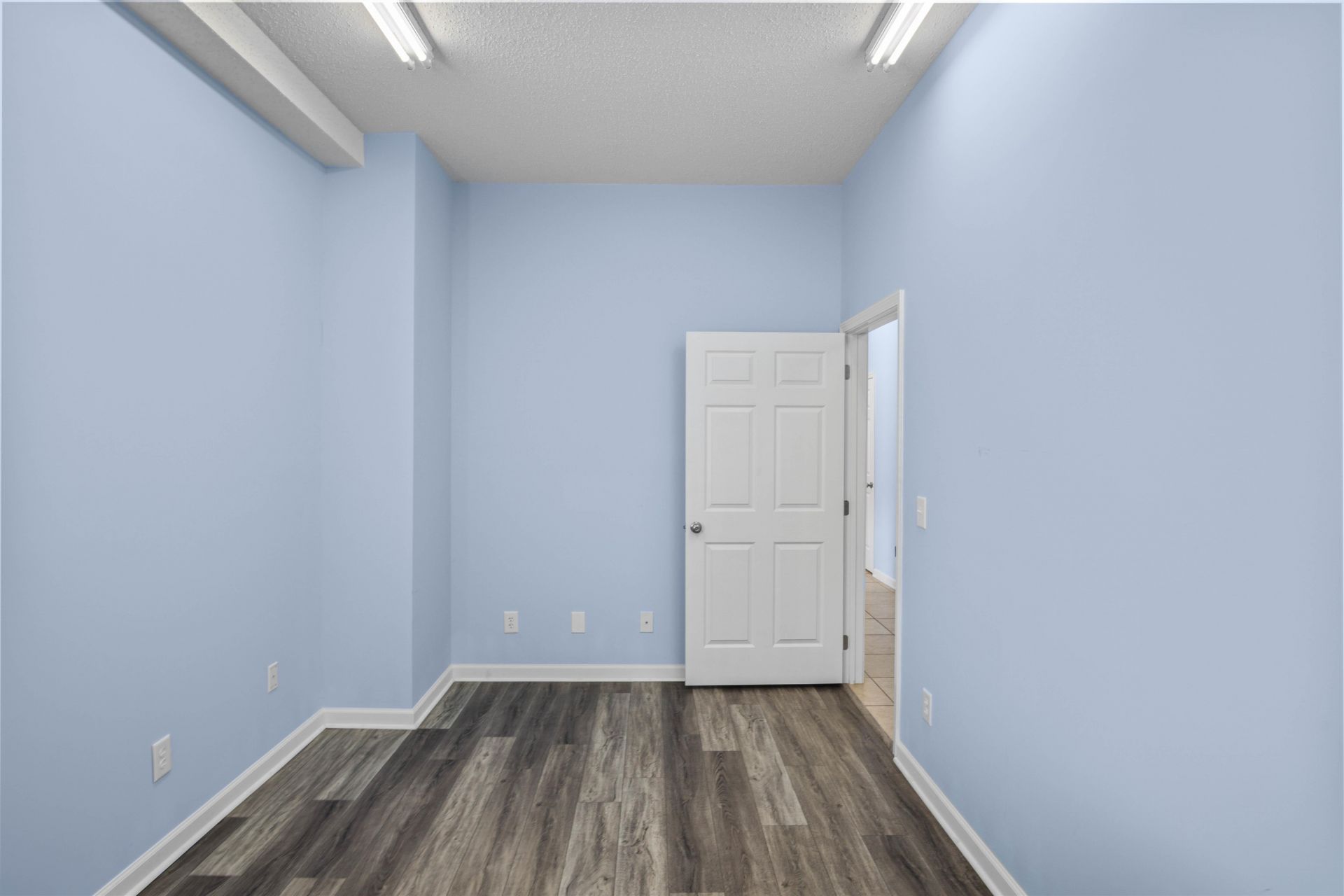 150 Sun Light Dr. Photo 9