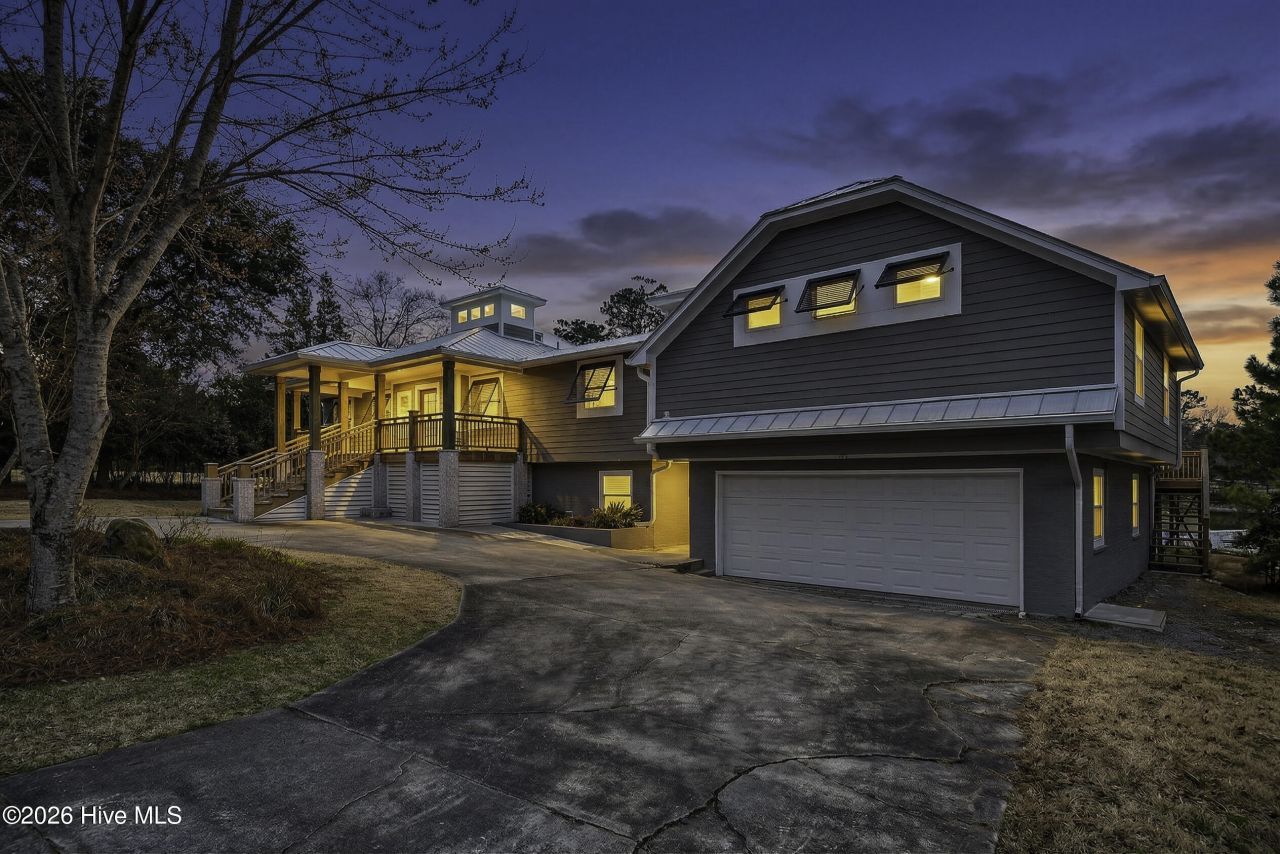 108 Deer Cove Road, Hampstead, NC 28443 Main Photo