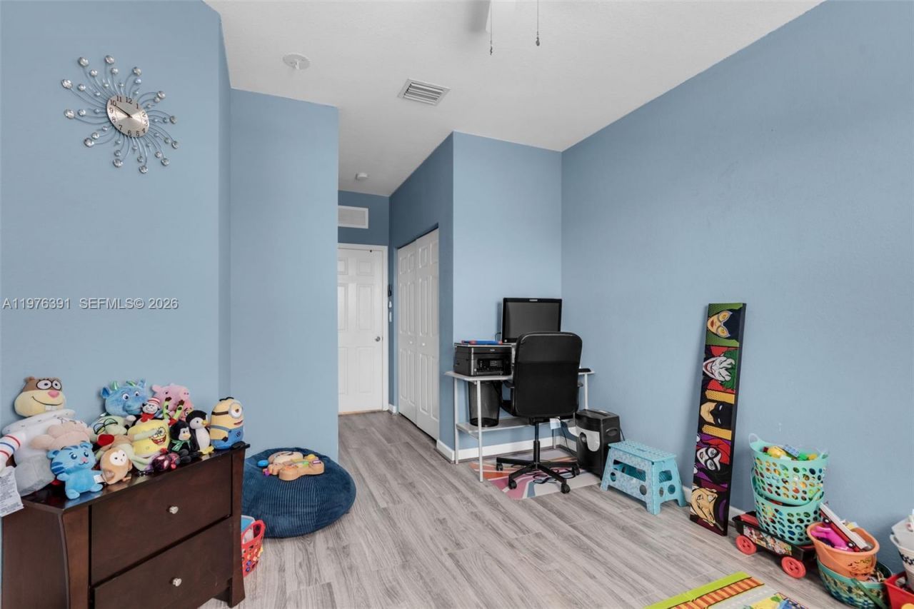 3747 NE 1st St, Homestead, FL 33033 Photo