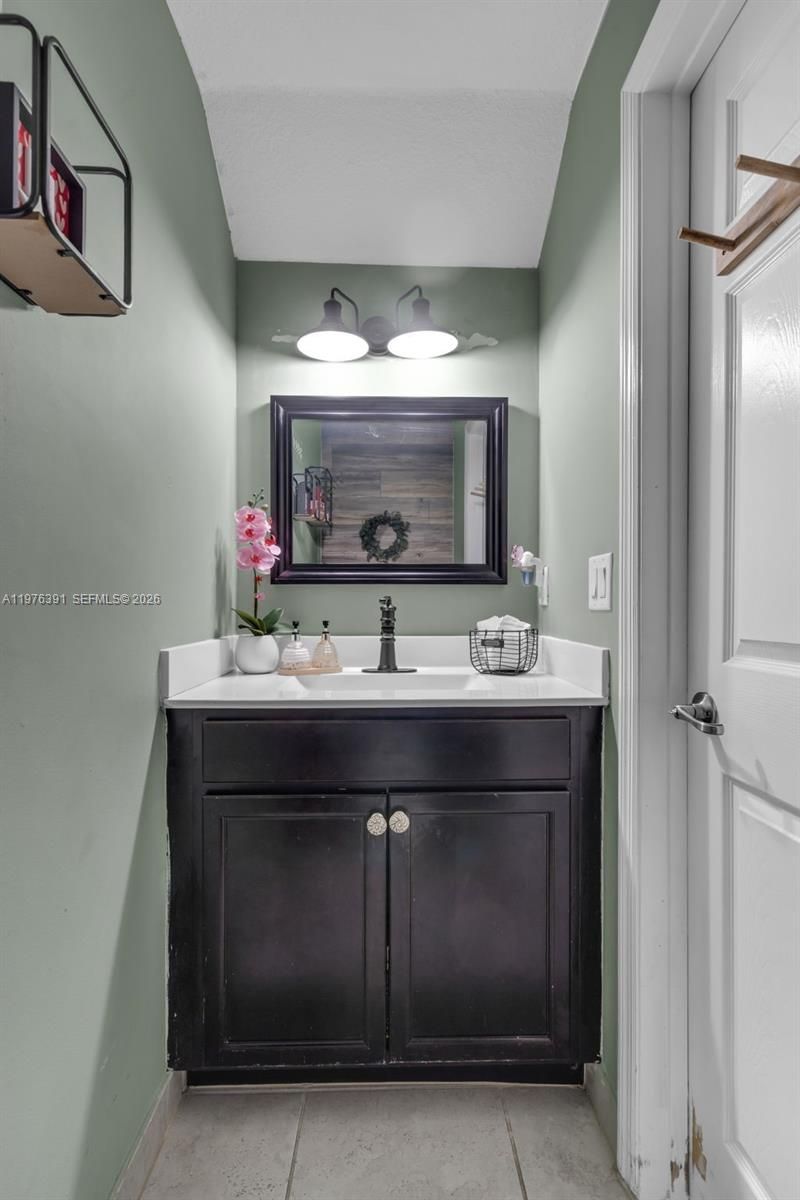 3747 NE 1st St, Homestead, FL 33033 Photo