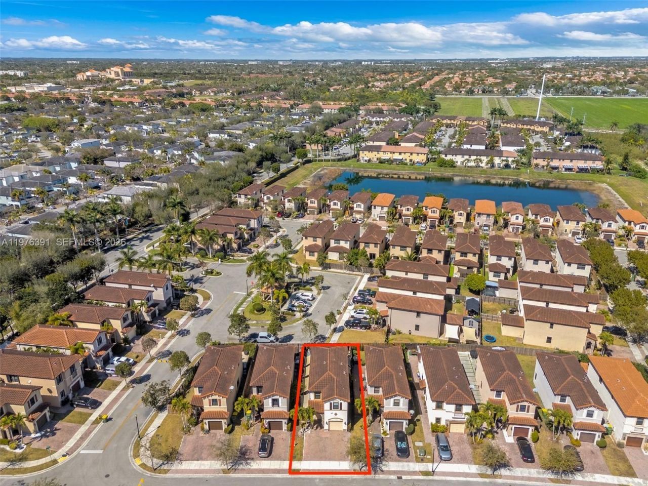 3747 NE 1st St, Homestead, FL 33033 Photo