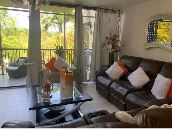 2821 SW 87th Ave, Unit 812, Davie, FL 33328