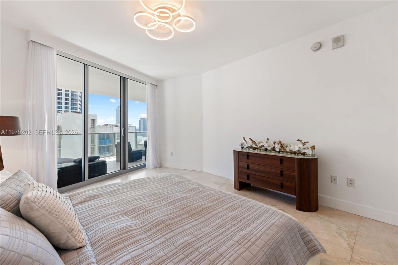 3101 S Ocean Drive , Unit 1504, Hollywood, FL 33019 Photo