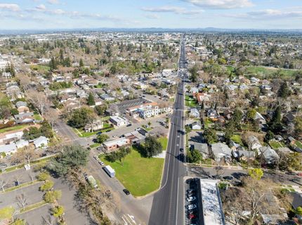 711 Oak St, Roseville, CA 95678 Photo