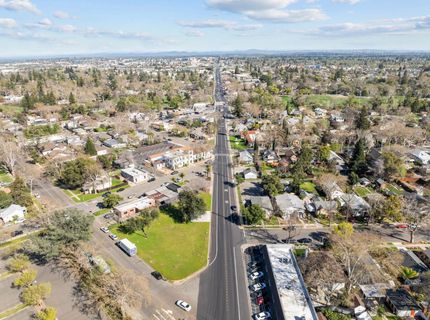 711 Oak St, Roseville, CA 95678 Photo