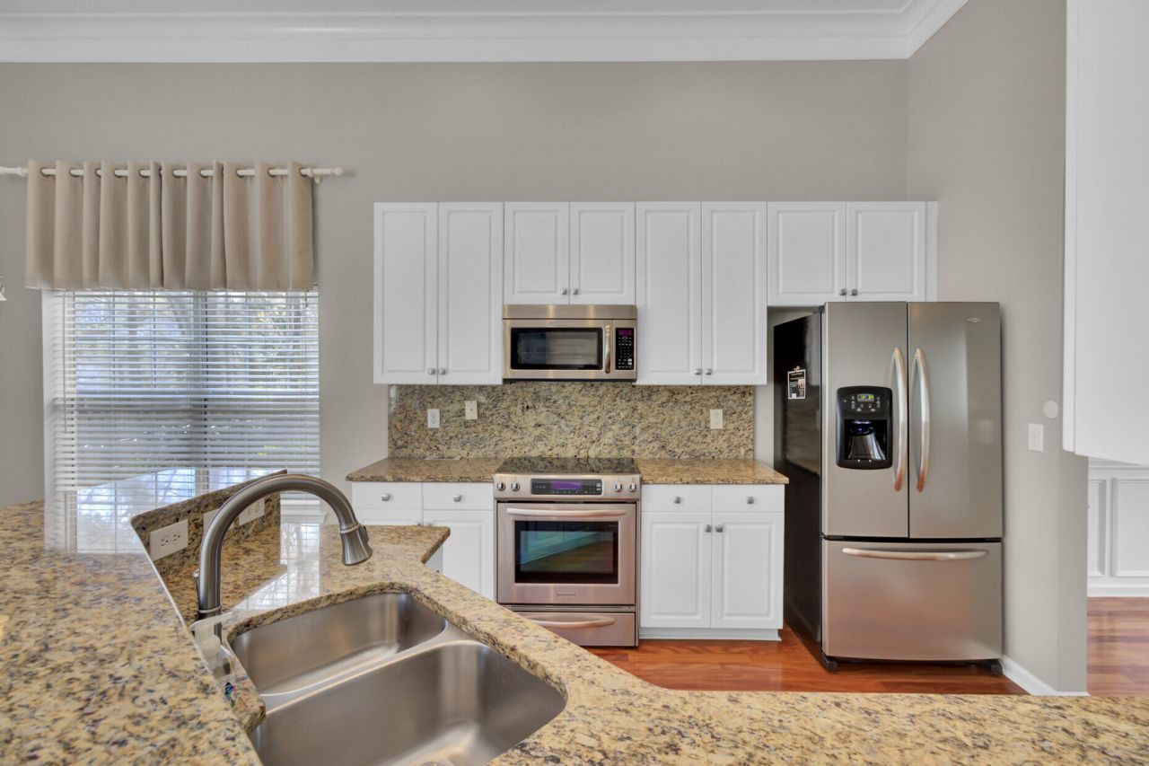 104 Pristine Court Photo 13