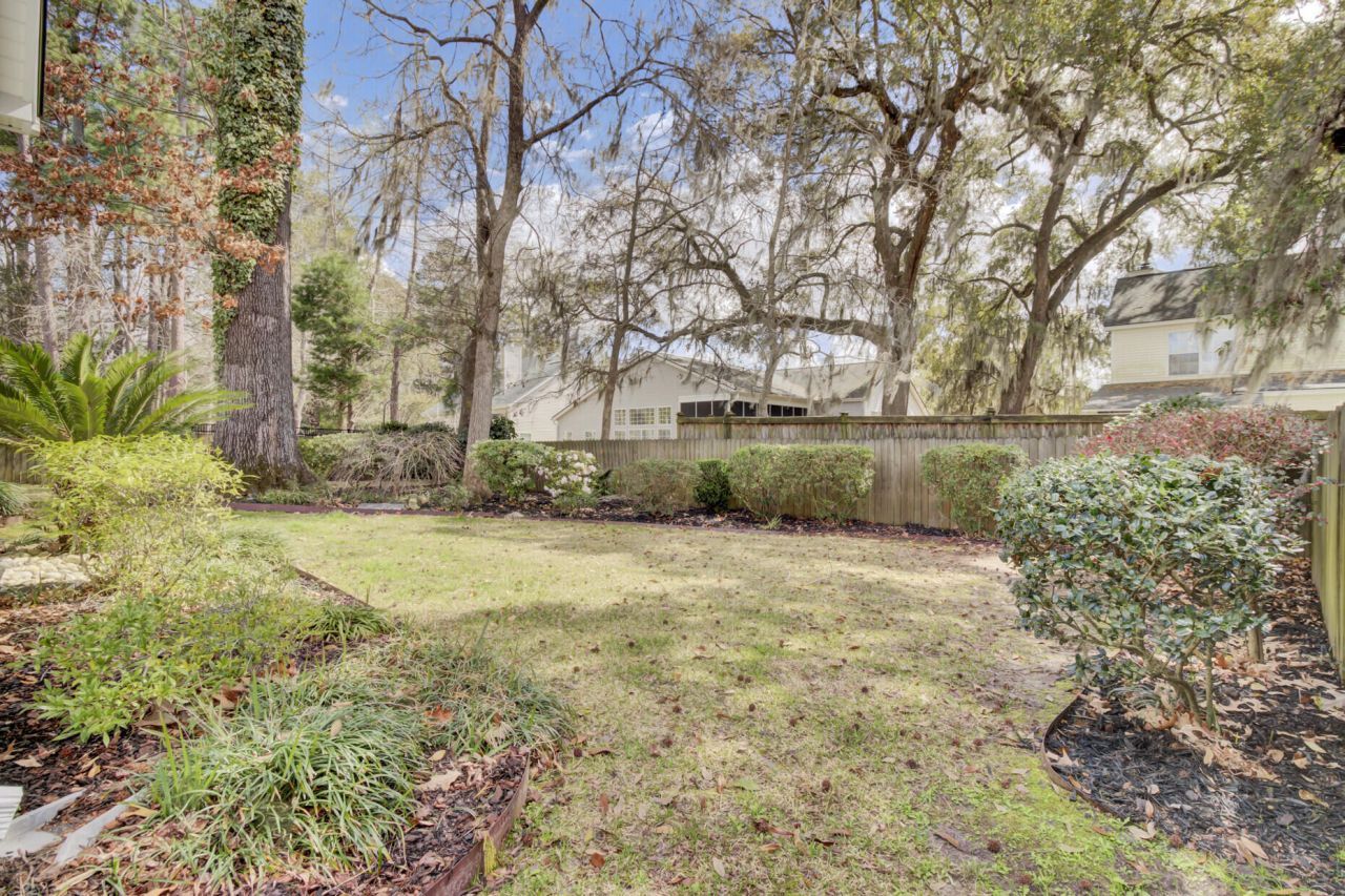 104 Pristine Court Photo 41