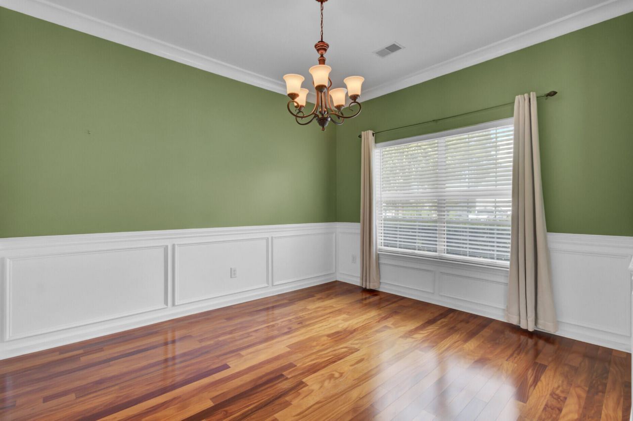 104 Pristine Court Photo 6