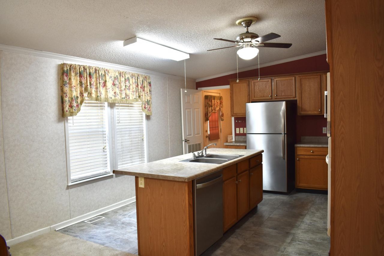 1135 Birch Drive Photo 10