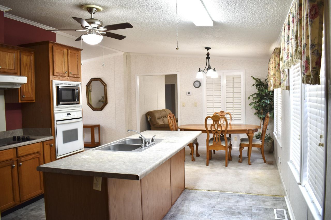 1135 Birch Drive Photo 12