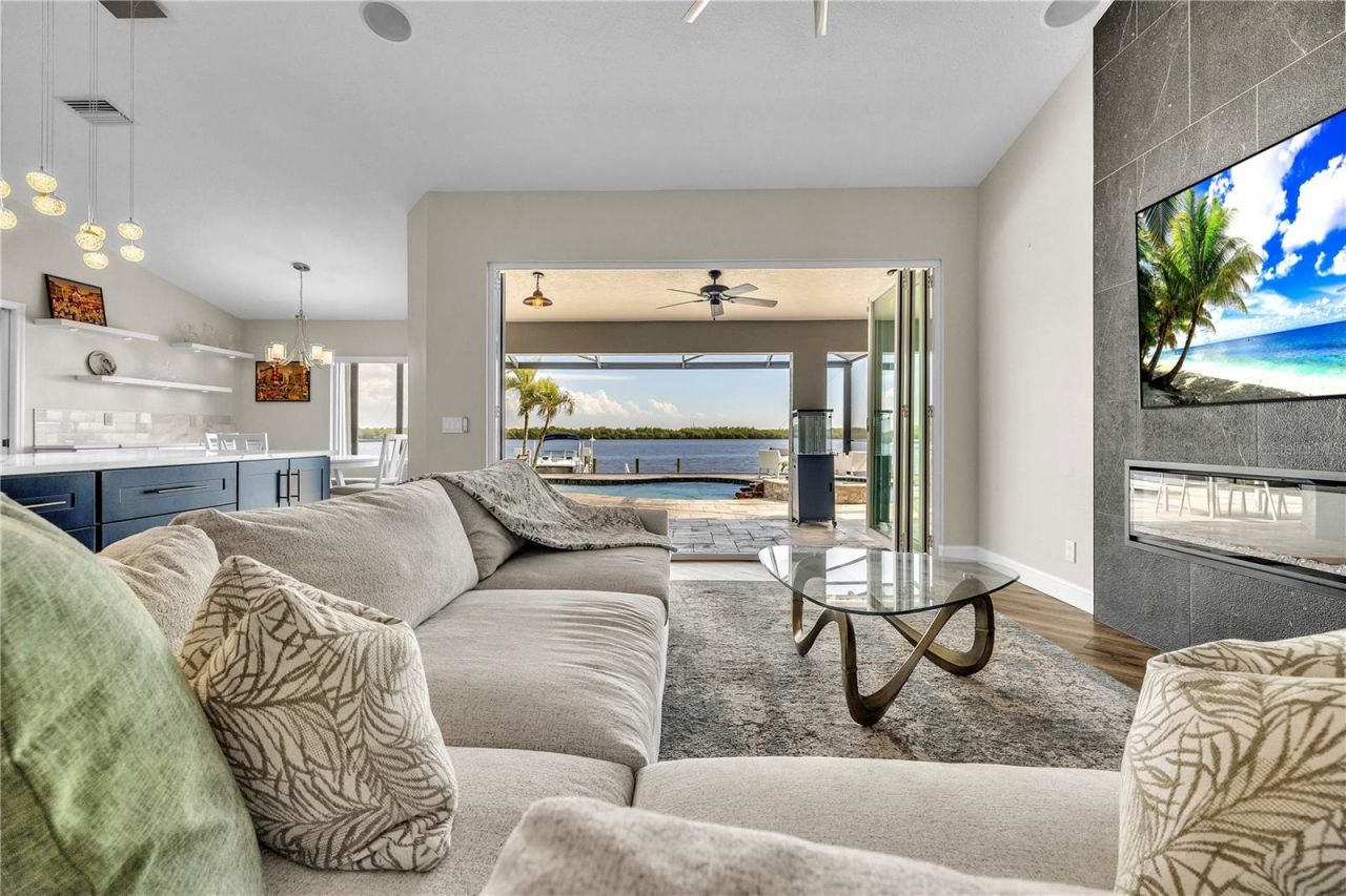 3708 Peace River Drive, Punta Gorda, FL 33983 Photo