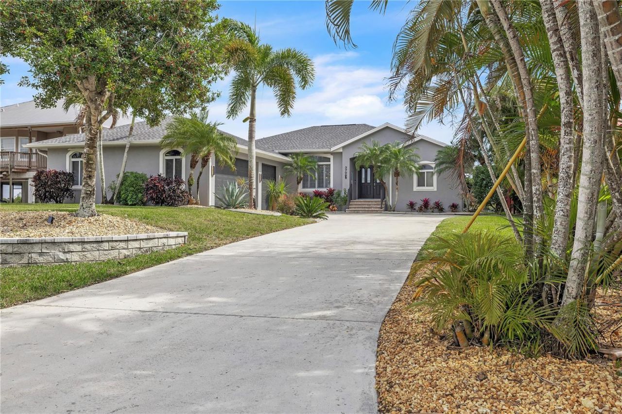3708 Peace River Drive, Punta Gorda, FL 33983 Photo