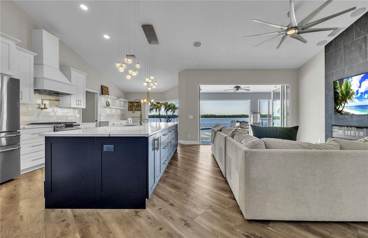 3708 Peace River Drive, Punta Gorda, FL 33983 Photo