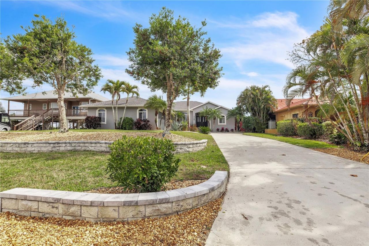 3708 Peace River Drive, Punta Gorda, FL 33983 Photo