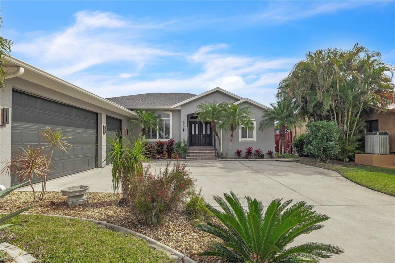 3708 Peace River Drive, Punta Gorda, FL 33983 Photo