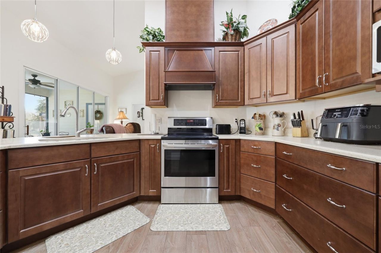 22317 NW 188th Street, High Springs, FL 32643 Photo