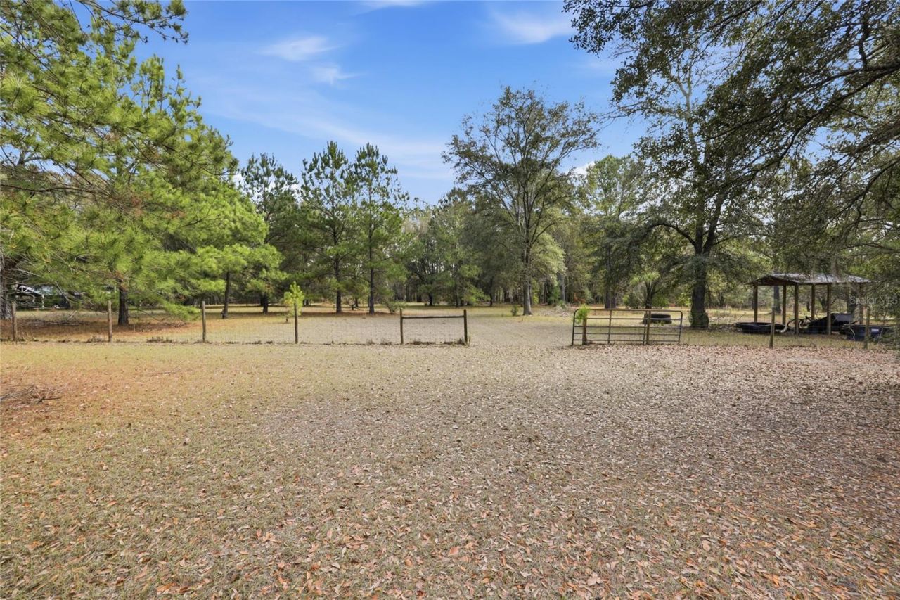 22317 NW 188th Street, High Springs, FL 32643 Photo