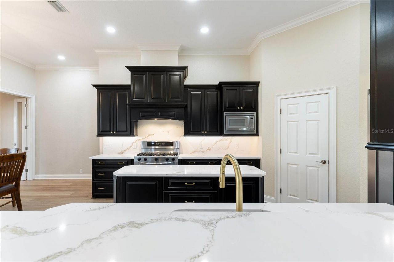 4848 Island Shores Lane, Lakeland, FL 33809 Photo