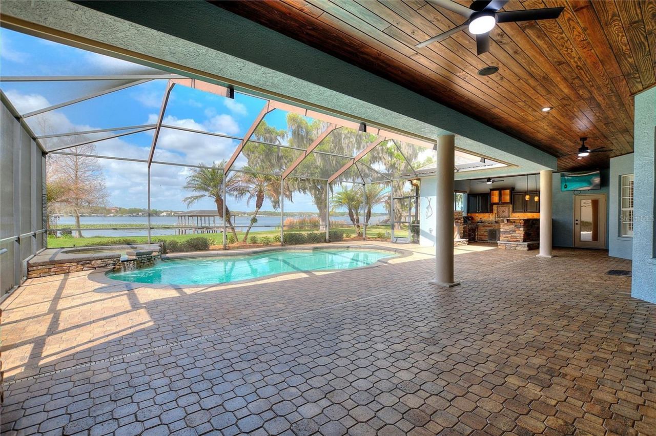 4848 Island Shores Lane, Lakeland, FL 33809 Photo