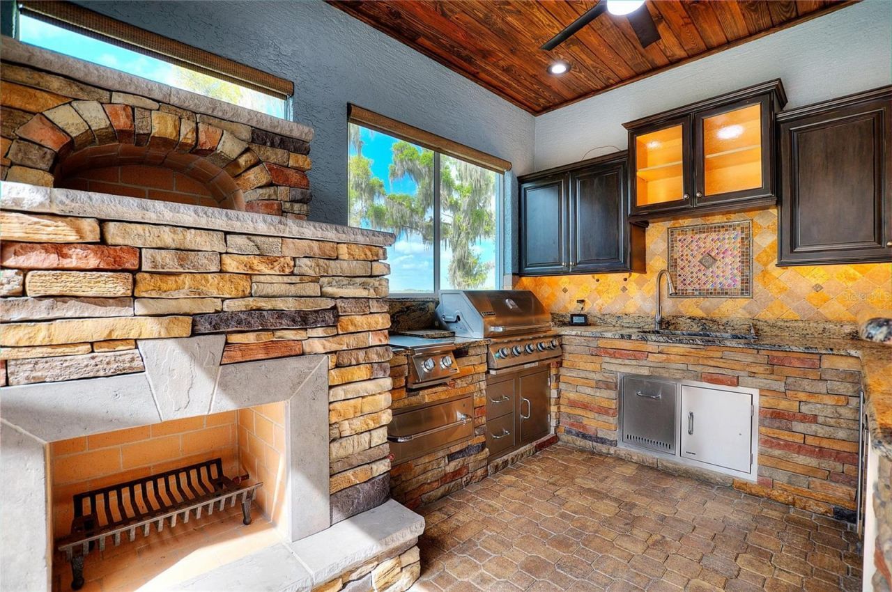 4848 Island Shores Lane, Lakeland, FL 33809 Photo