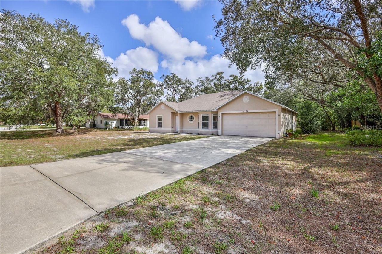 8178 Pinehurst Drive , Spring Hill, FL 34606 Photo