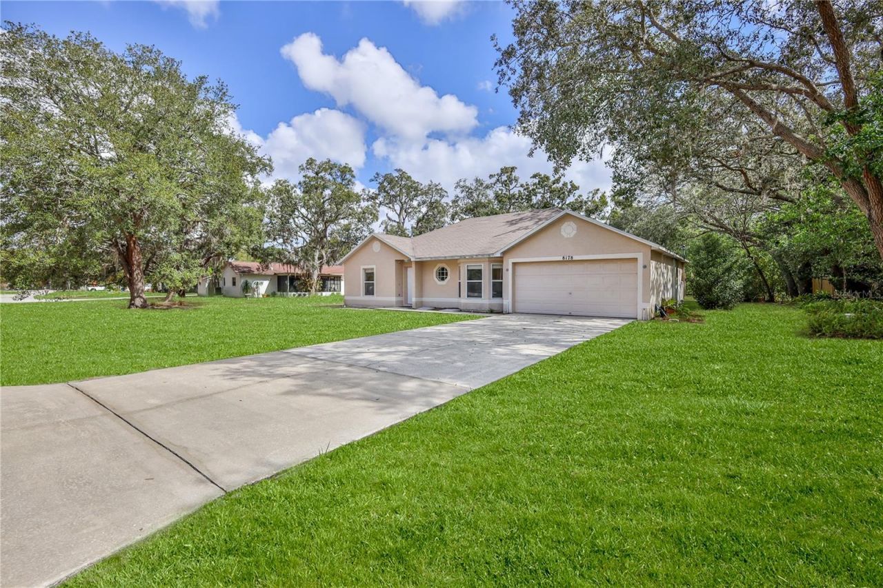 8178 Pinehurst Drive , Spring Hill, FL 34606 Photo