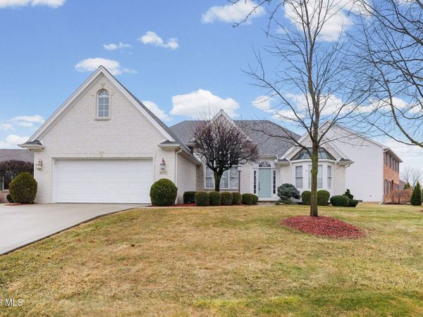 6708 Buck Creek Dr , Maumee, OH 43537