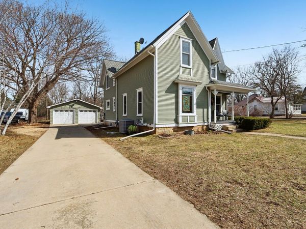 725 S Main Street, Poynette, WI 53955