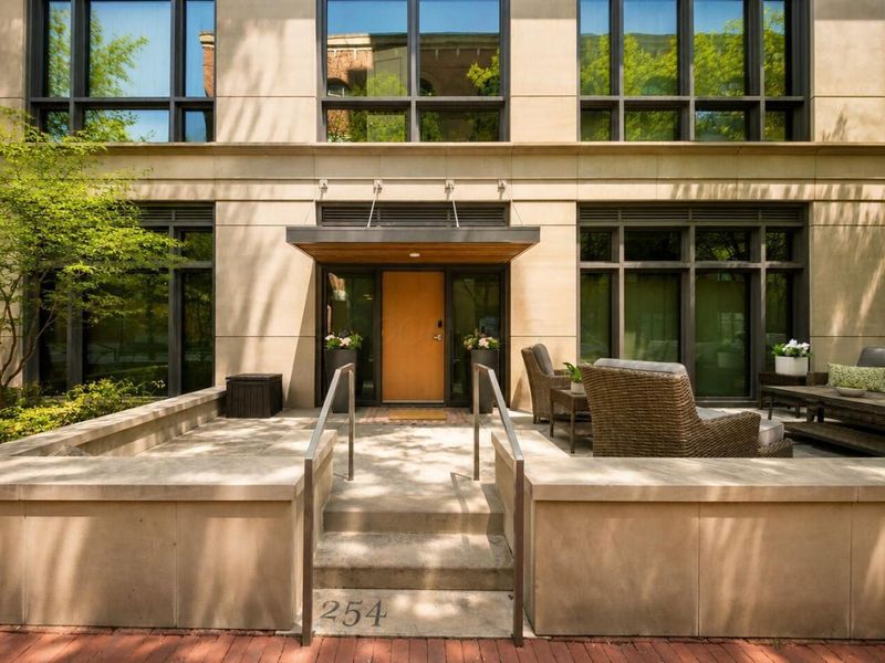 250 W Spring Street, Unit 254, Columbus, OH 43215 Photo 1