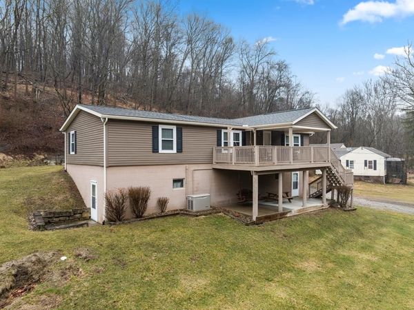 116 Stewarts Hill Road, Wheeling, WV 26003